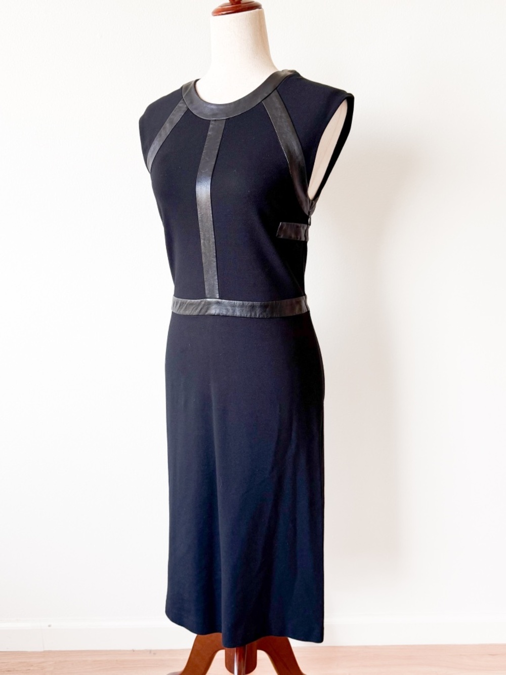 Cynthia Rowley black stretch bondage midi dress, size 6 - Picture 2 of 9